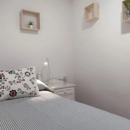 En El Centro De Con Terraza *