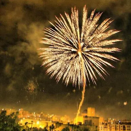 En El Centro De Con Terraza *